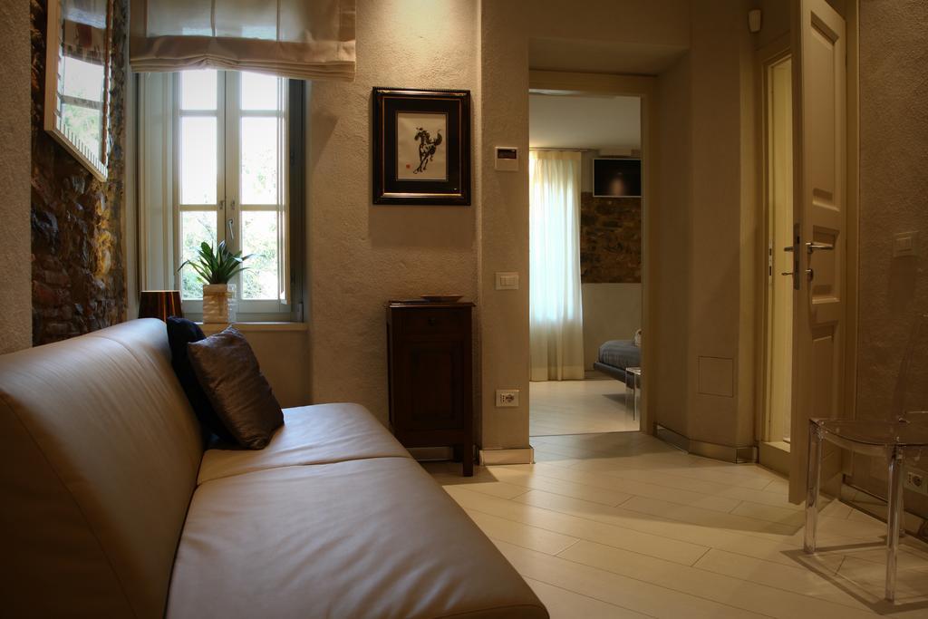 Art Boutique Hotel Acchiappasogni Barga Room photo