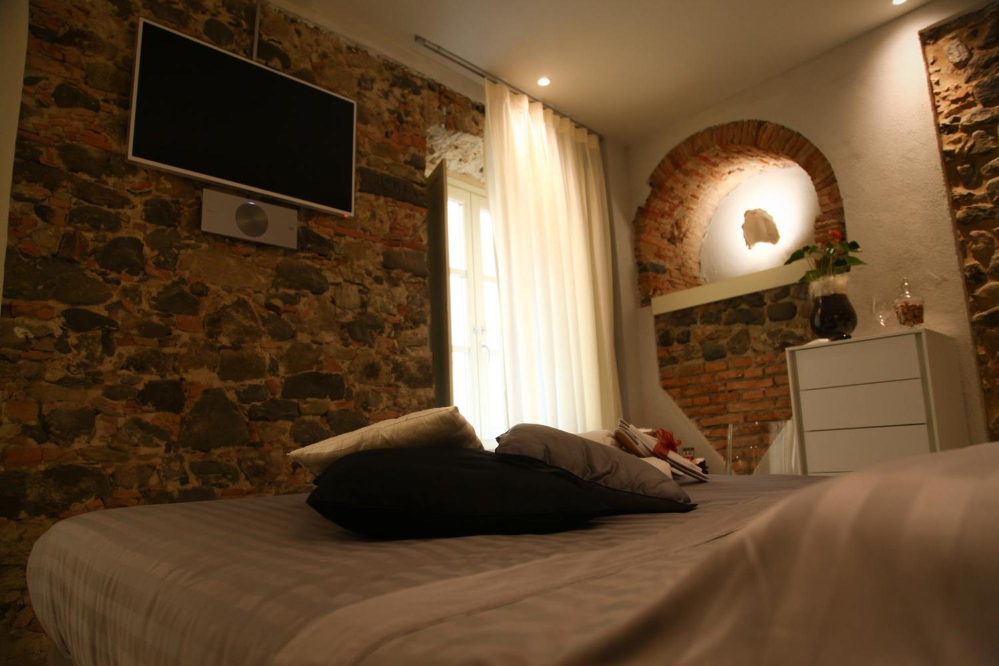 Art Boutique Hotel Acchiappasogni Barga Room photo