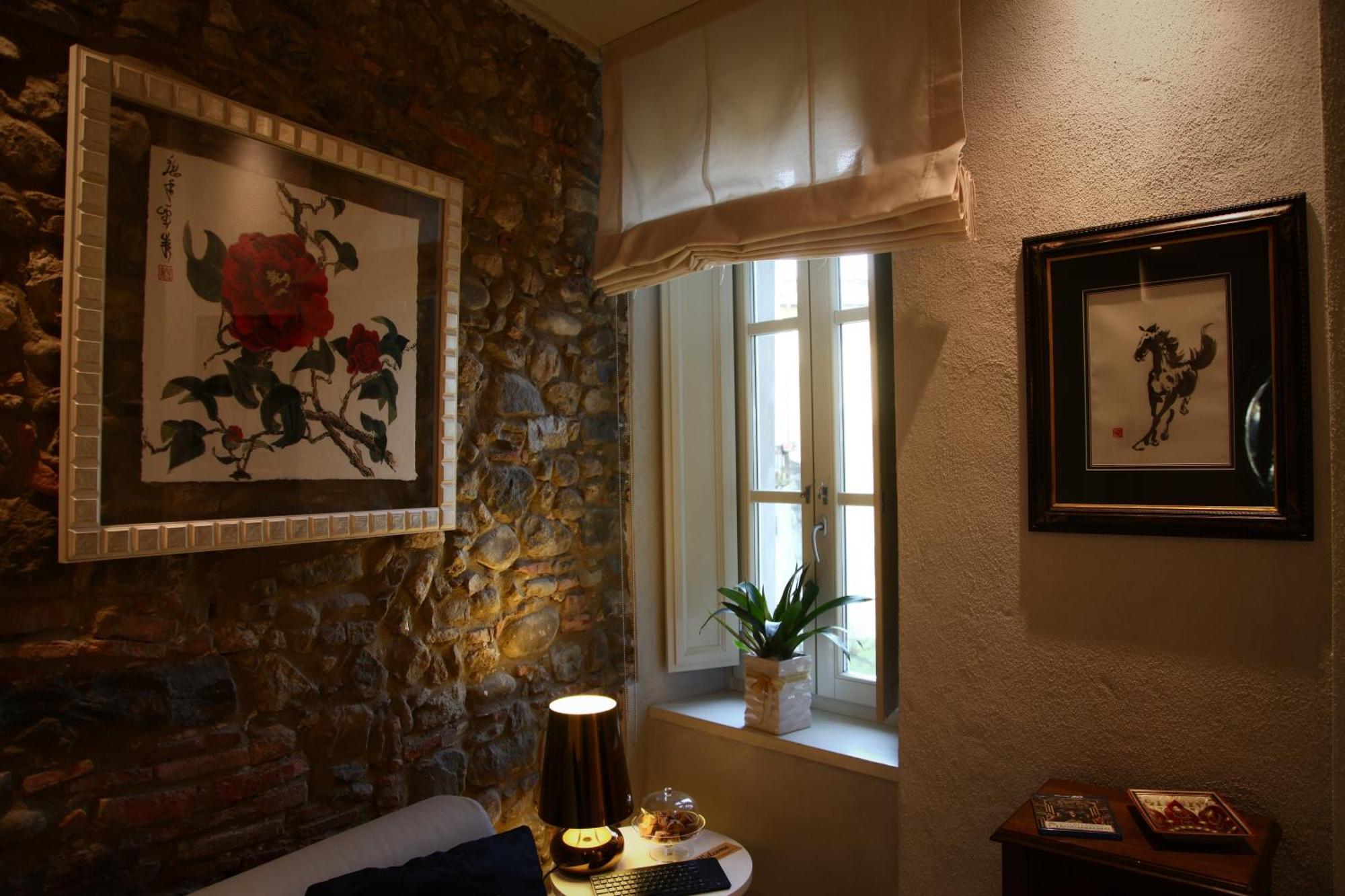 Art Boutique Hotel Acchiappasogni Barga Room photo